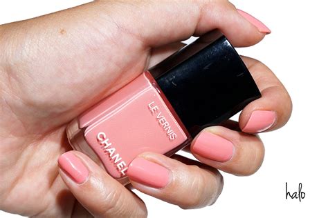 vernis a ongles chanel|vernis Chanel halo.